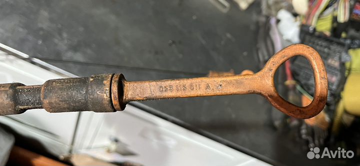 Масляный щуп audi 053115611а