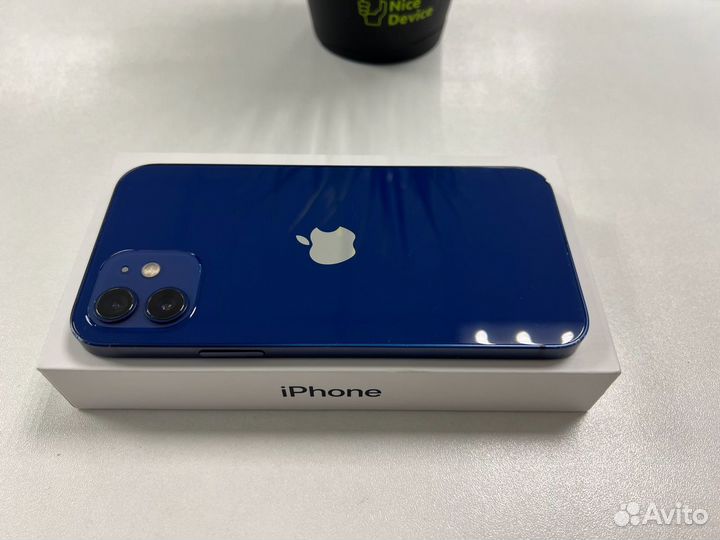 iPhone 12, 64 ГБ
