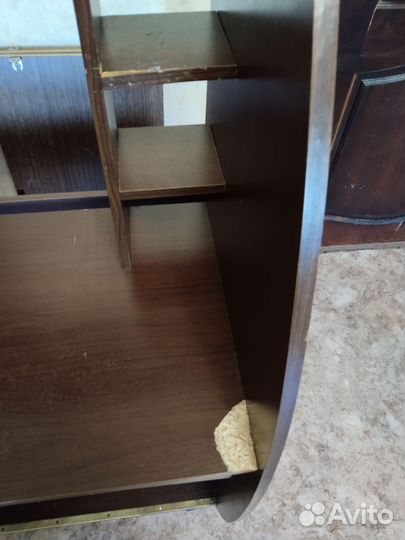Компьютерный стол