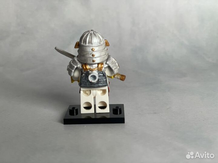 Лего Три Серебряных Самурая - охотники на нежить