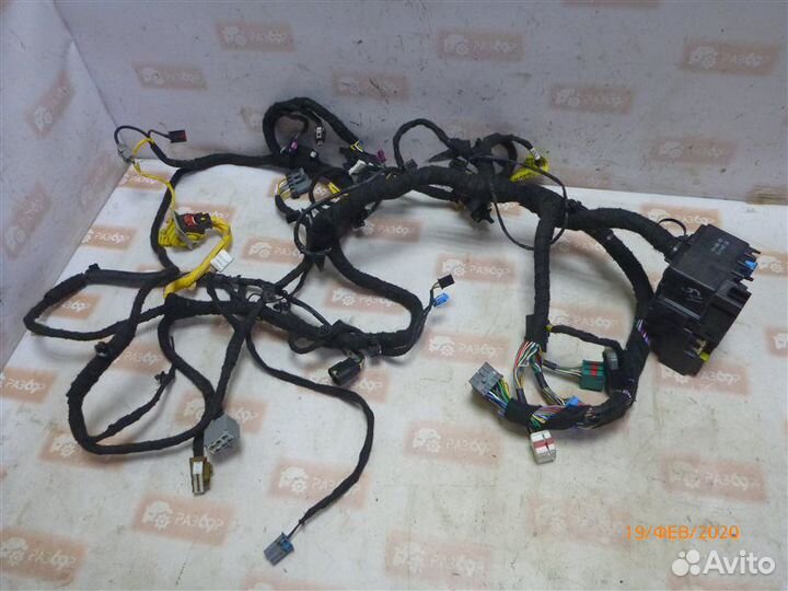 Проводка салона Chevrolet Aveo T300 F16D4 2012