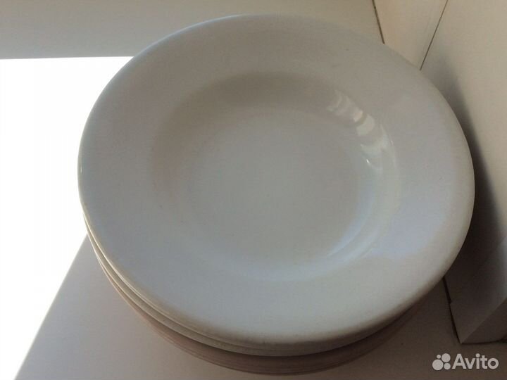 Глубокие суповые тарелки