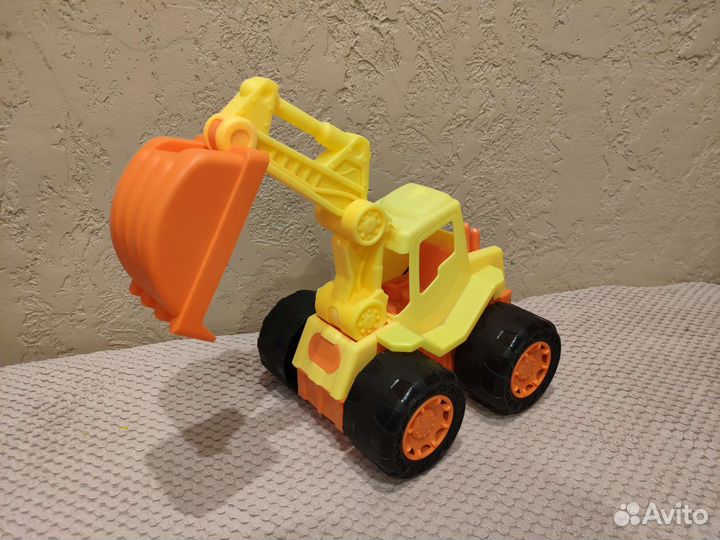 Детские игрушки трактор готовый бизнес спецтехника