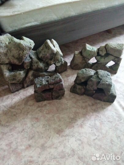 Декорации в аквариум