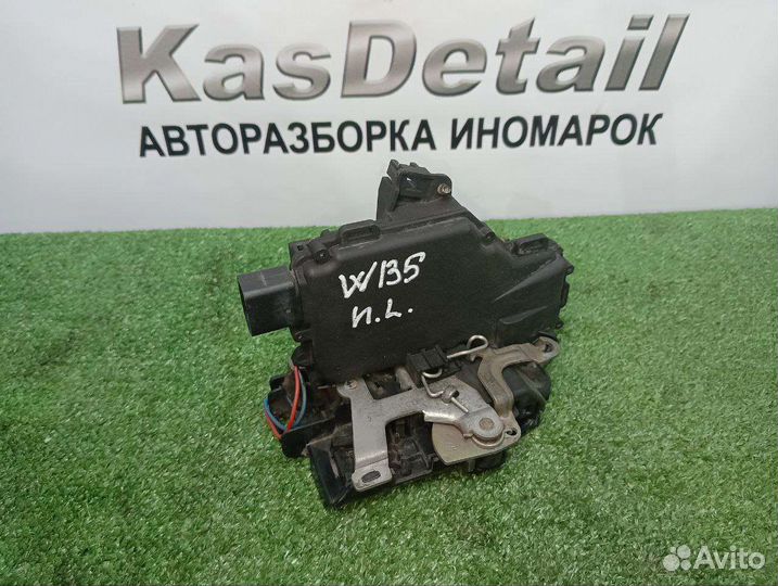 Передний левый замок Volkswagen Passat b5