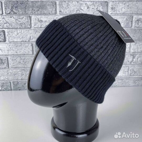 Шапка мужская trussardi