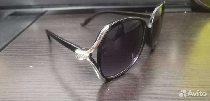 Солнцезащитные очки женские