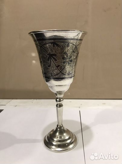 Фужер серебряный