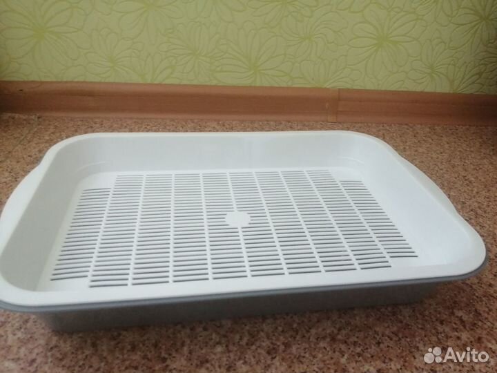Лоток для кошек новый