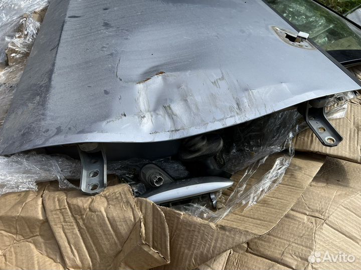 Дверь, ручка, ветровик, стеклоподъемник Colt 2003