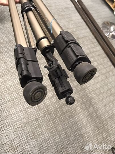 Штатив для фотоаппарата 3750