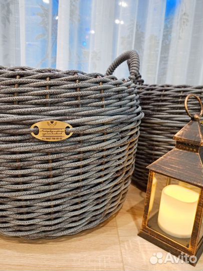 Кашпо из ротанга 