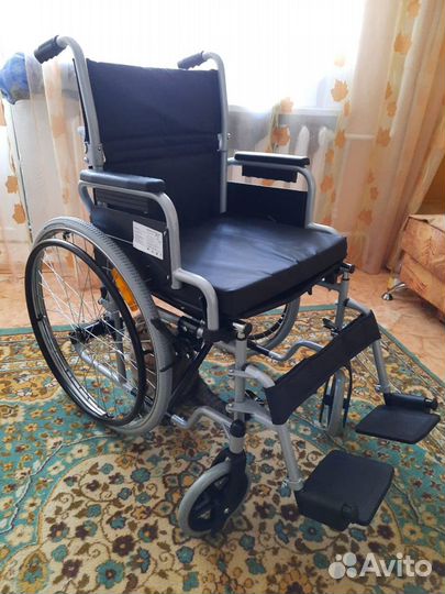 Кресло коляска KY 809