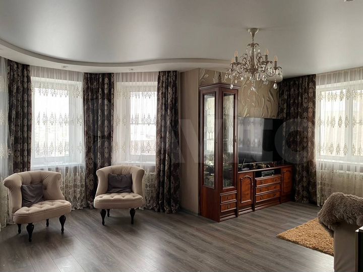 3-к. квартира, 86 м², 7/10 эт.