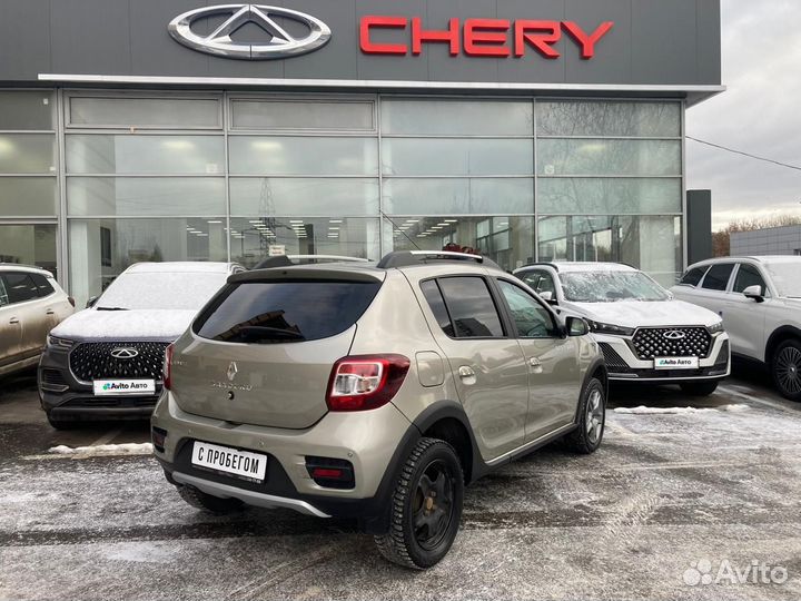 Renault Sandero Stepway 1.6 AT, 2018, 68 104 км