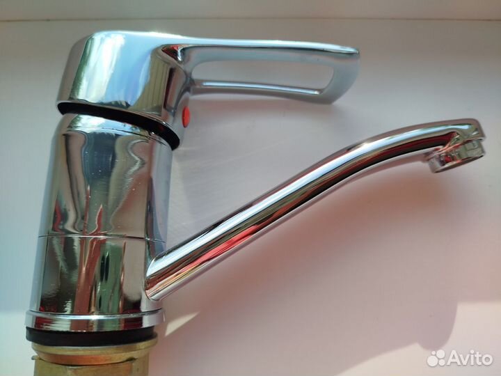 Смеситель для раковины