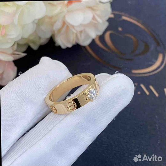 Cartier Love Solitaire Желтое золото, бриллиант 0,27ct