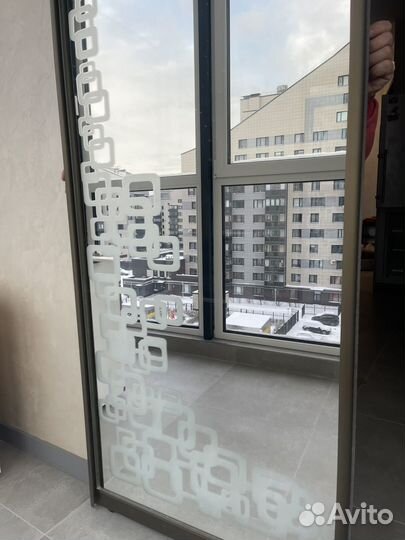 Зеркало дверь от шкафа купе на роликах