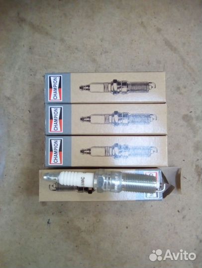 Свечи зажигания Champion дв. chrysler 2,4 L