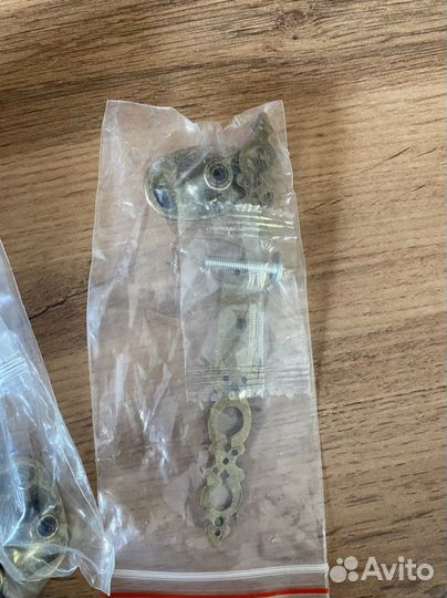 Дверные ручки