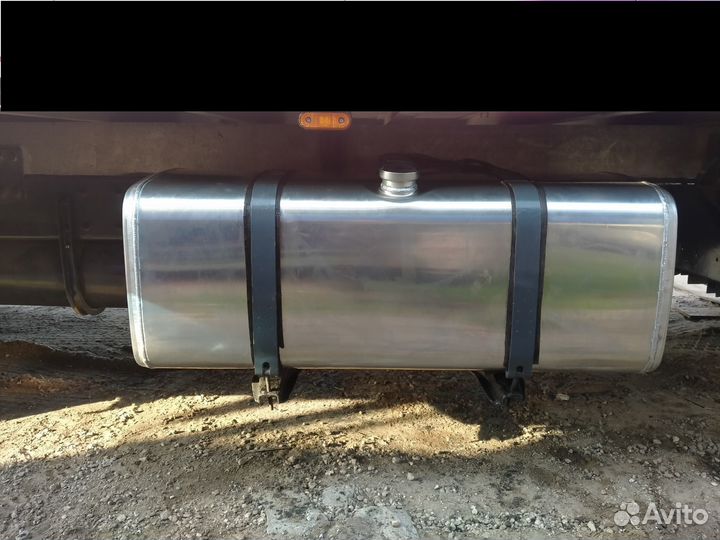 Кронштейны топливного бака