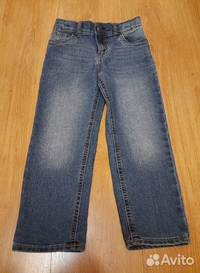 Фирменные джинсы