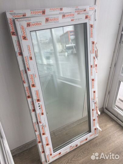 Пластиковое окно 672/1305 мм