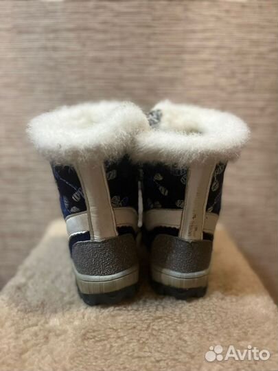 Продам валенки котофей 24р
