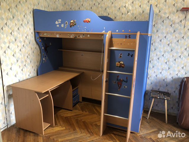 Детская кровать-чердак со столом и шкафом бу купить в Москве | Личные ...