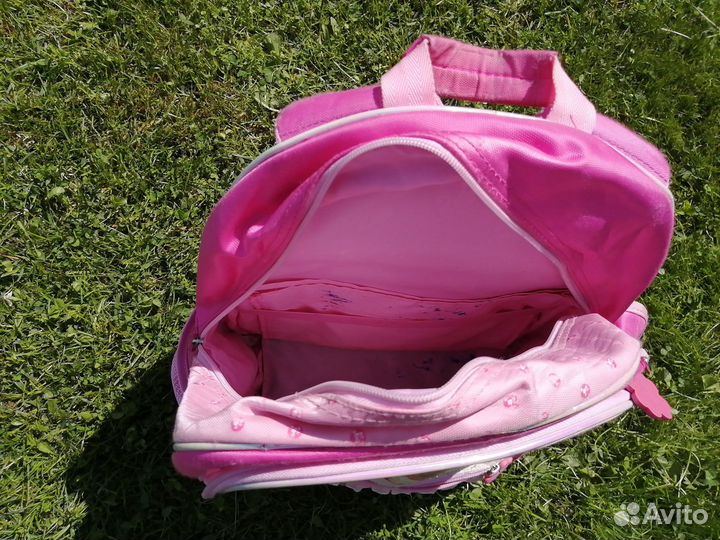 Школьный портфель для девочки