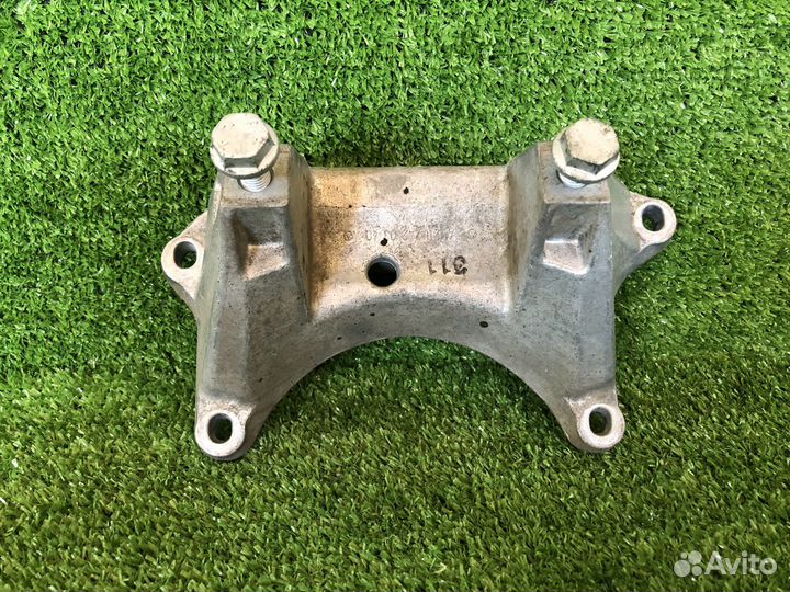 Кронштейн АКПП А2112420340 Mercedes M274 2.0