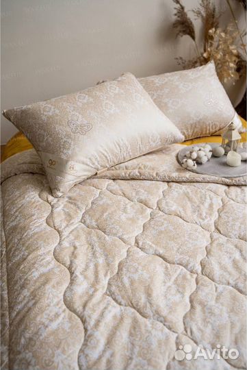 Одеяло шелковое всесезонное