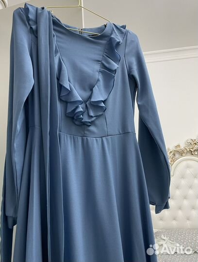 Платье женское