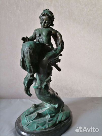 Антикварная бронза путти