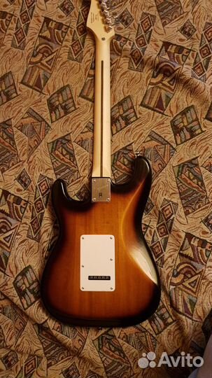 Электрогитара