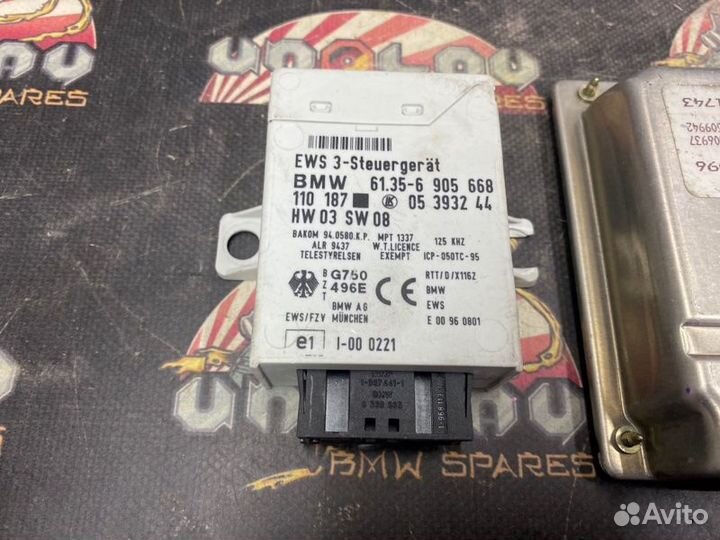 Блок управления двигателем Bmw E39 седан M54B25
