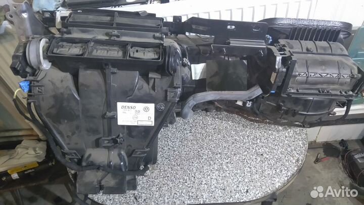 Корпус печки VW Passat Фольксваген пассат B6