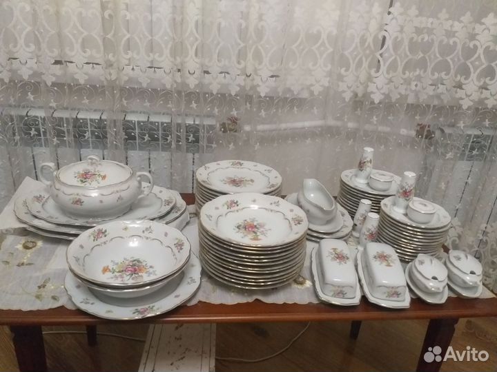 Сервиз столовый