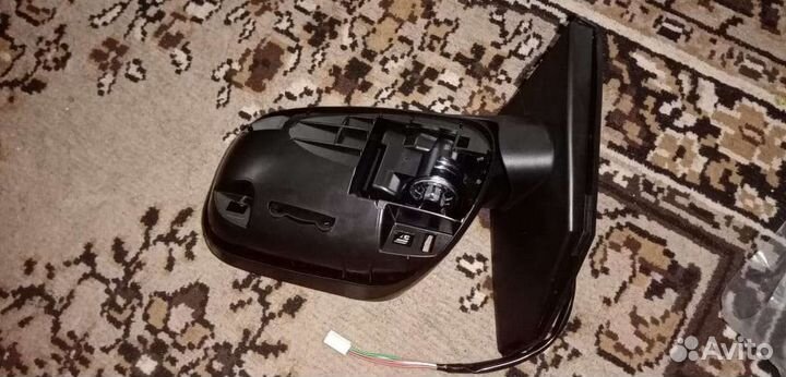 Зеркало Тойота корола Е 120