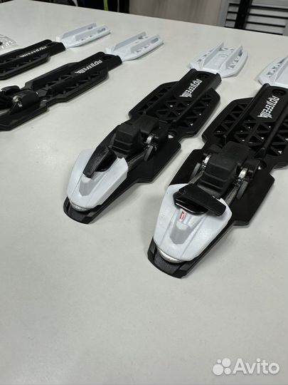 Крепления для лыж rottefella