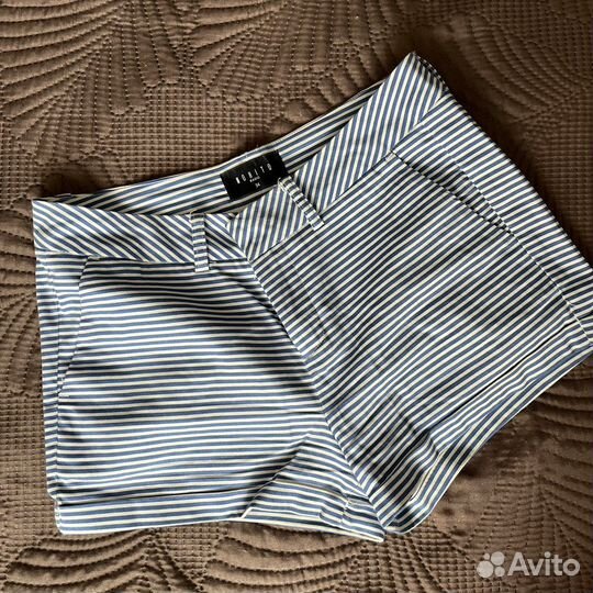 Шорты женские