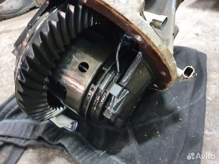 Редуктор заднего моста АКПП дизель F2 toyota Fortu