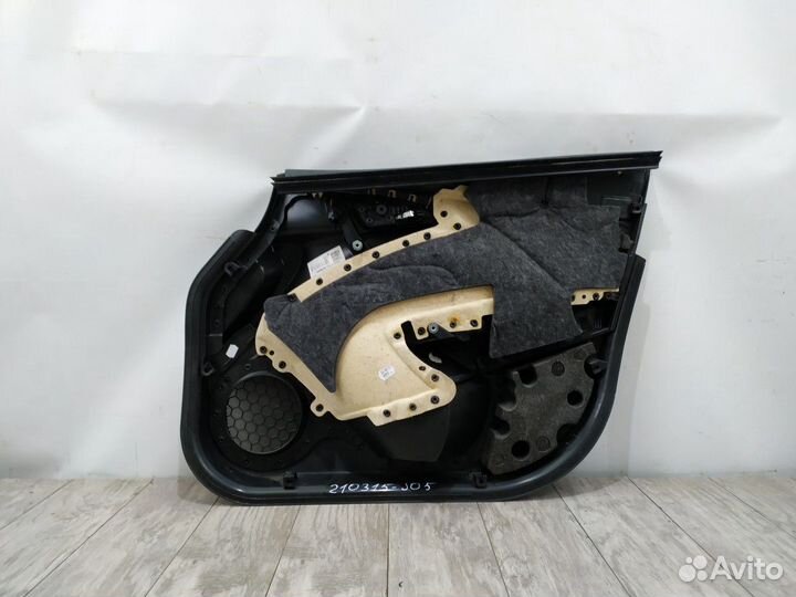 Обшивка двери передней левой Astra J 2010