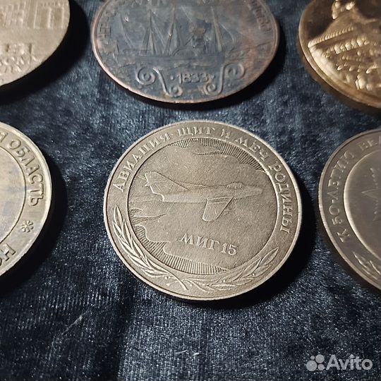 Настольные медали