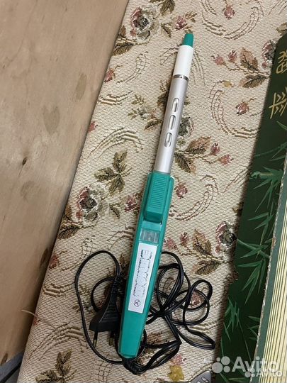 Щипцы для завивки волос