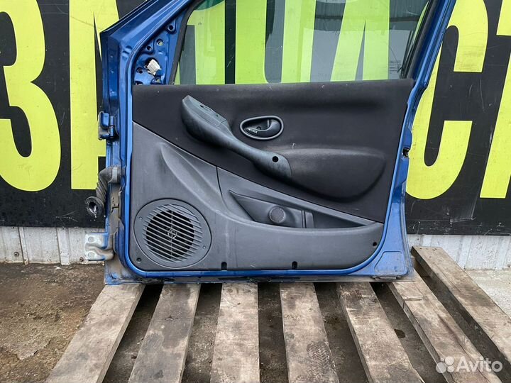 Дверь перелдняя правая Фиат Албеа