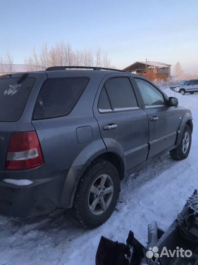 Kia Sorento 2005 2.4 бензин G4JS под разбор