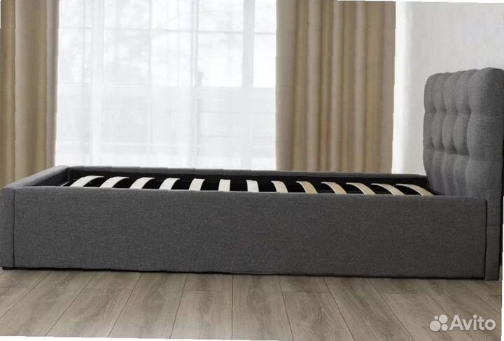 Односпальная мягкая кровать