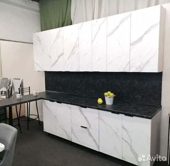 Кухня новая