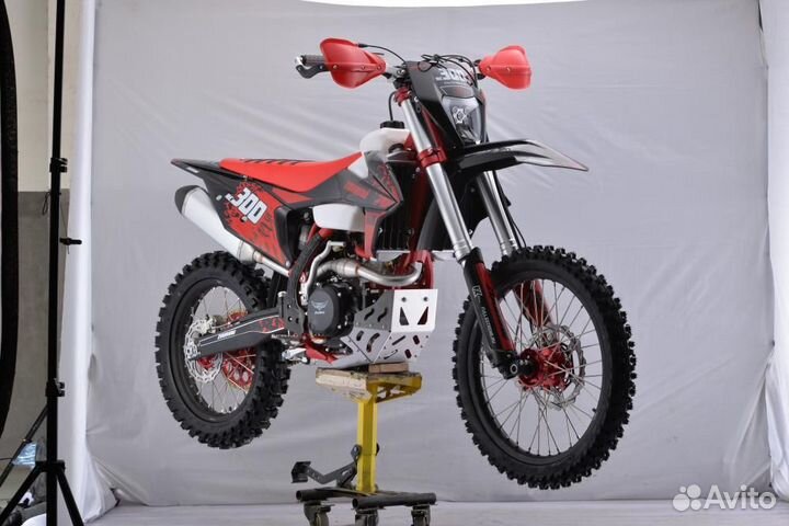 Мотоцикл кроссовый Zuumav K8 (NC300) Red 21/18